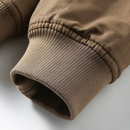 Jacket With Wool Lining And Deep Pockets