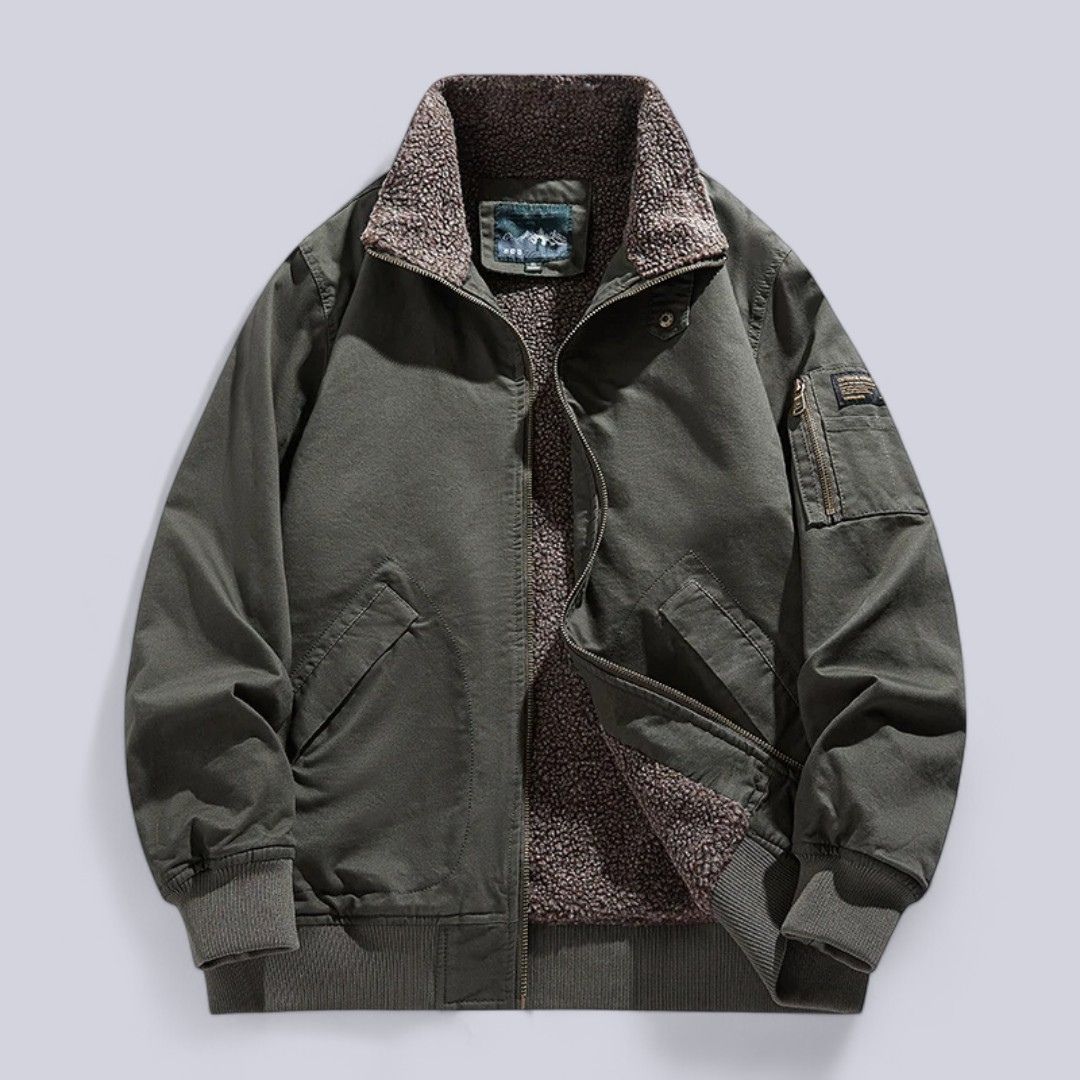 Jacket With Wool Lining And Deep Pockets
