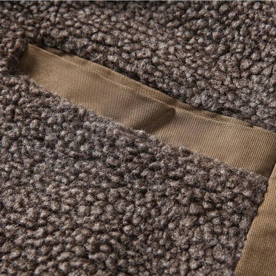 Jacket With Wool Lining And Deep Pockets